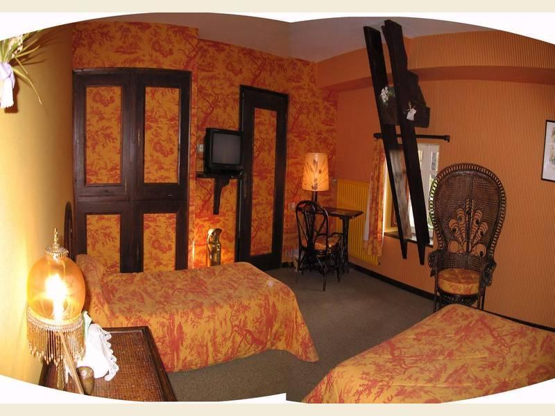 Hotel De La Barbacane 3*